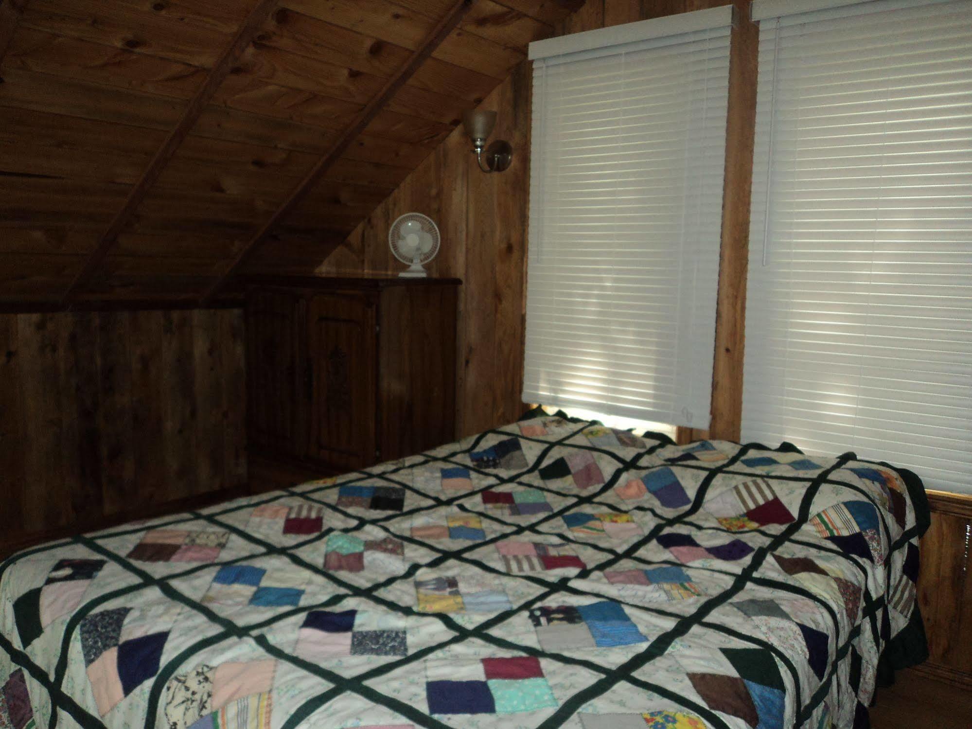 Auberge Papillon Lune Richmond Luaran gambar